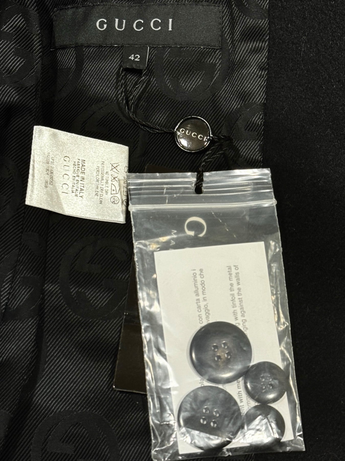 GUCCI Single Breasted Black Size US 6 Coat
