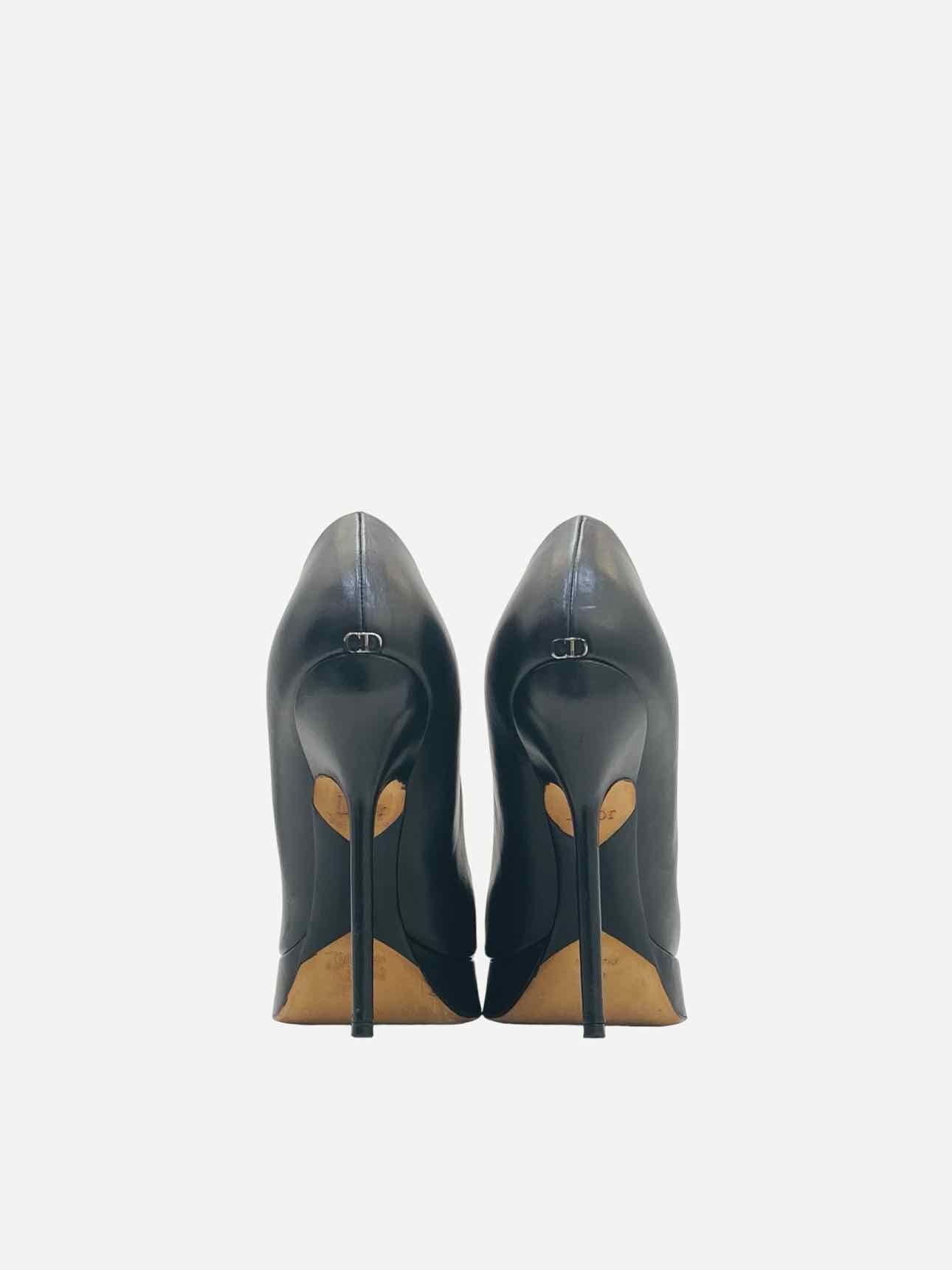 CHRISTIAN DIOR Black Pumps