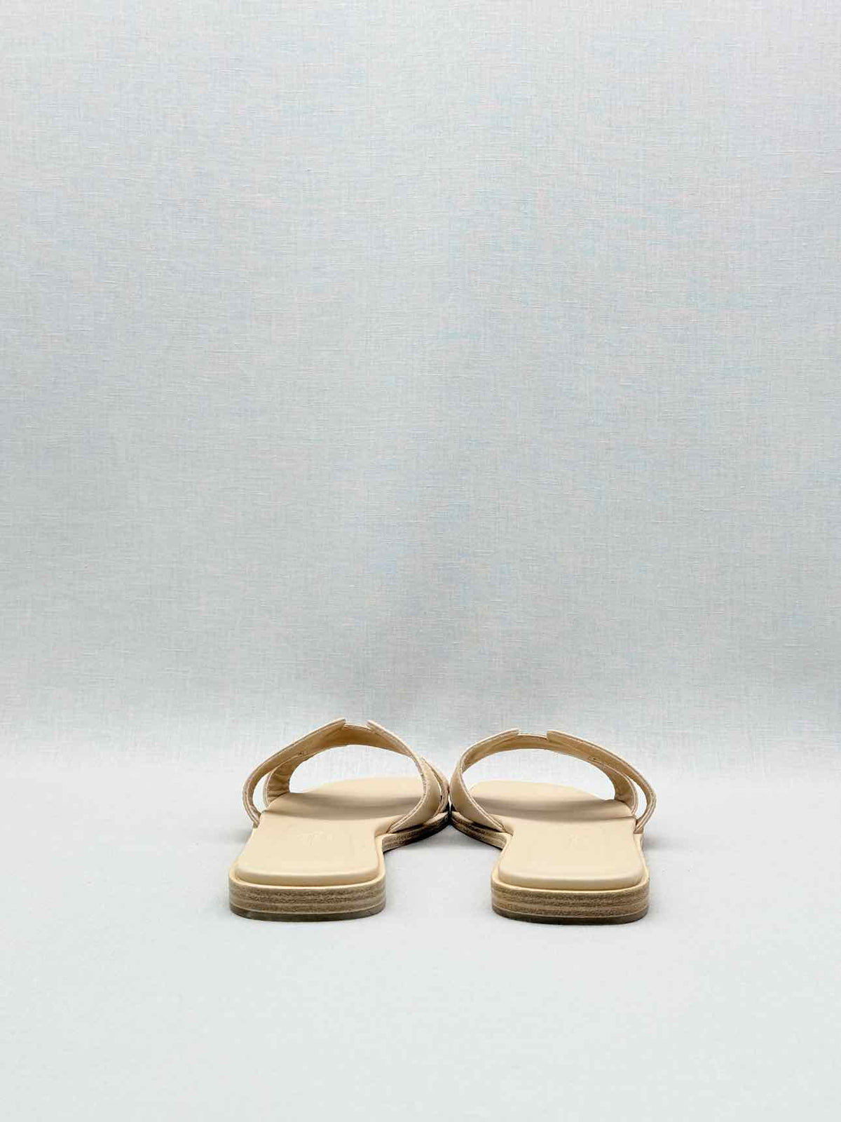 HERMES ORAN Beige Mastic Size EU 38 Sandals
