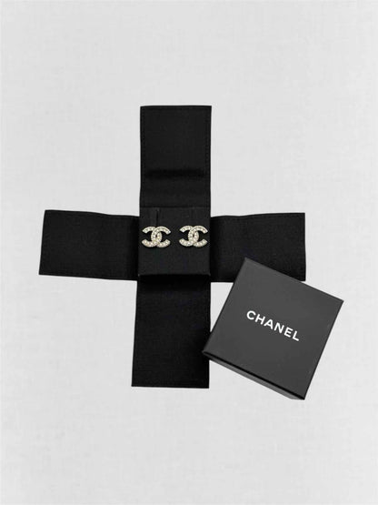 CHANEL Autumn 2023 Fashion Earrings