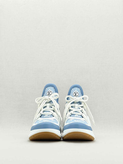 LOUIS VUITTON White & Blue Monogram Size EU 40 Sneakers