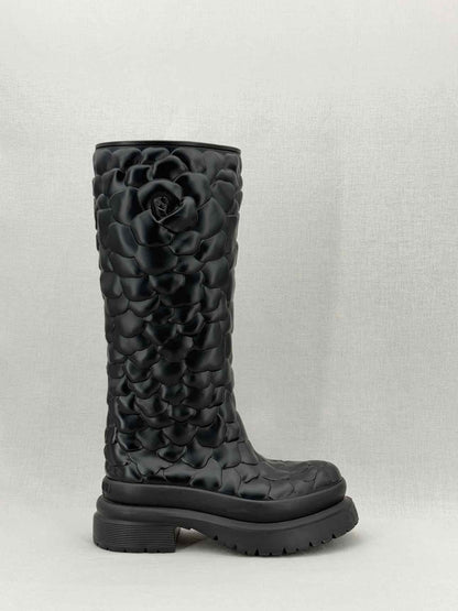 VALENTINO GARAVANI Black Size EU 39 Knee High Boots