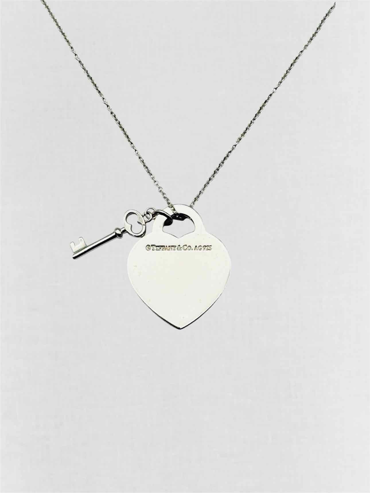 TIFFANY & CO Return To Tiffany Necklace