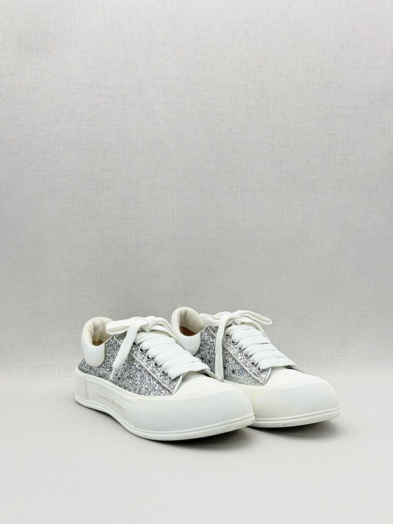ALEXANDER MCQUEEN White & Silver Size EU 39 Sneakers
