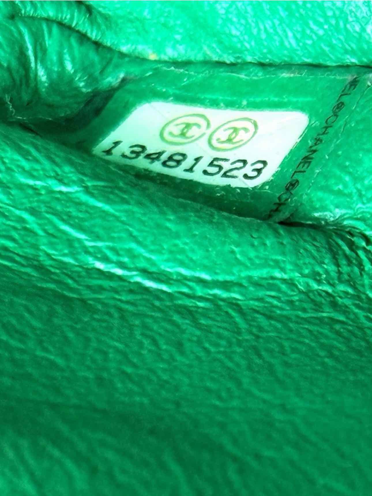 CHANEL Classic Green Chevron Shoulder Bag