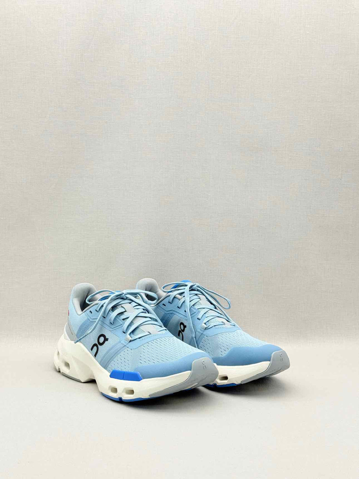 ON Cloudpulse Blue Size EU 40 Sneakers