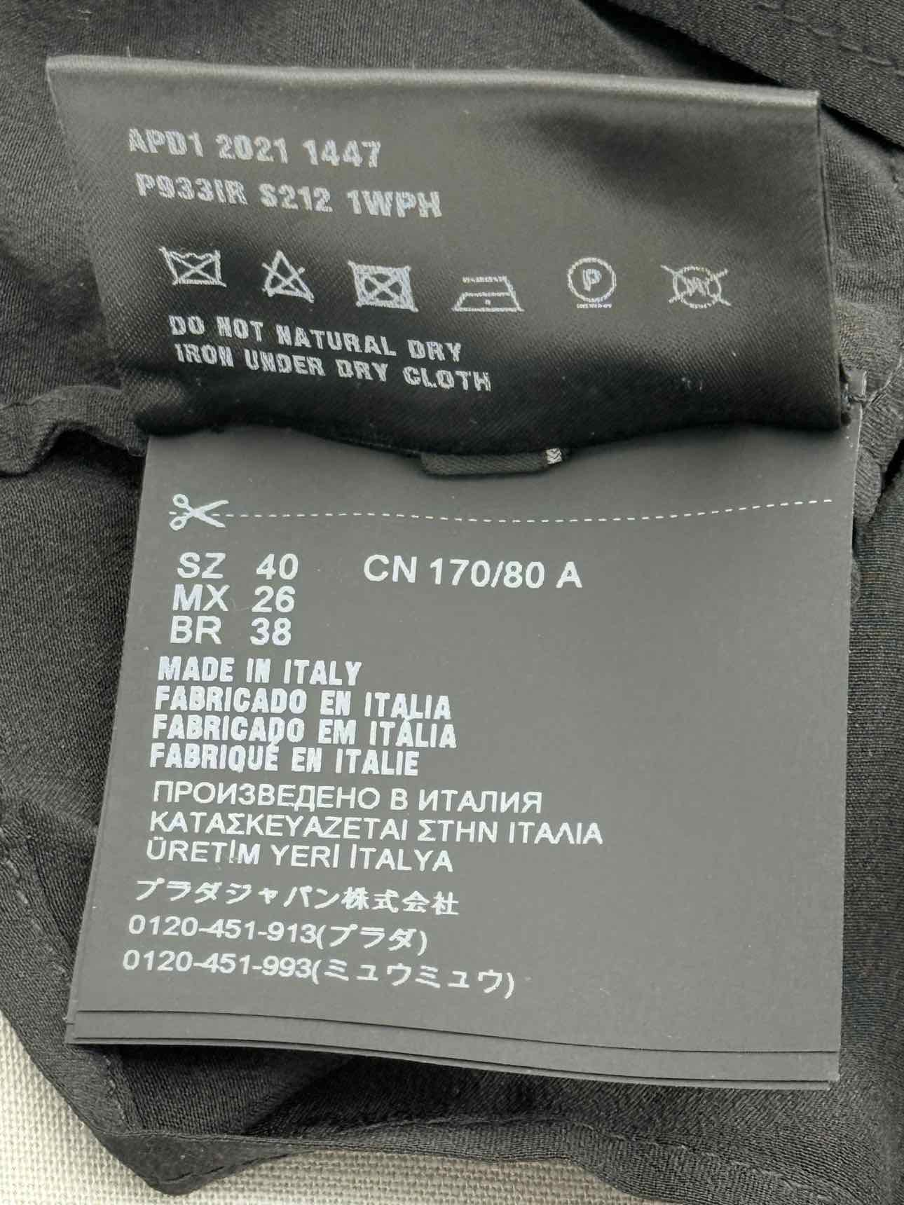 PRADA Black & Silver Logo Plaque Size US 4 Top