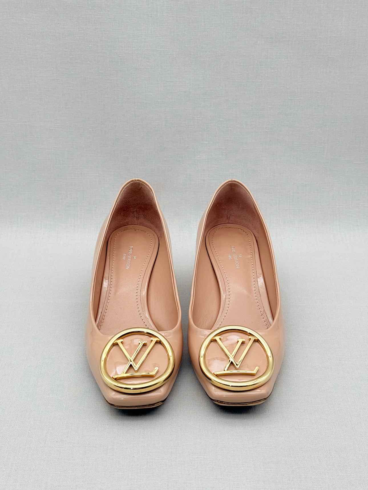 LOUIS VUITTON Madeleine Nude Size EU 35 Pumps