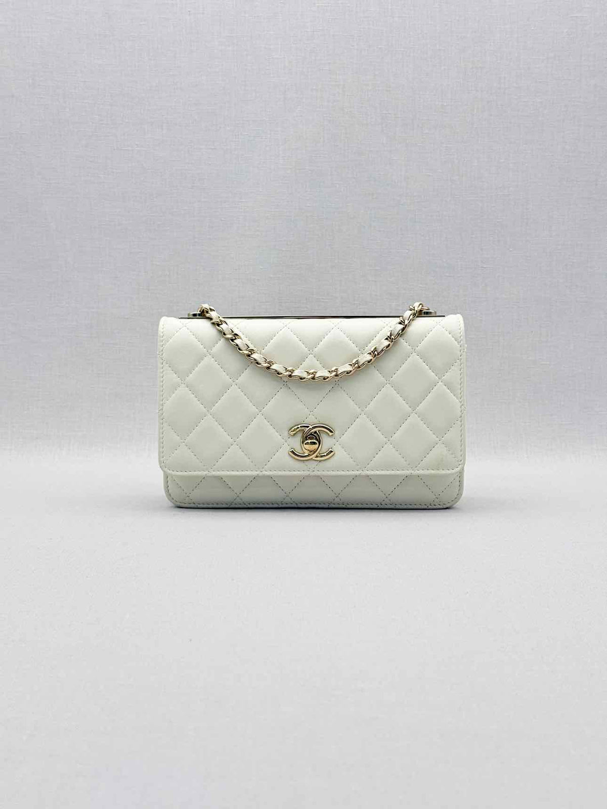 CHANEL Trendy CC WOC White Quilted Shoulder Bag