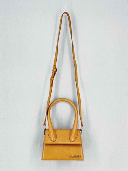 JACQUEMUS Le Chiquito Camel Top Handle