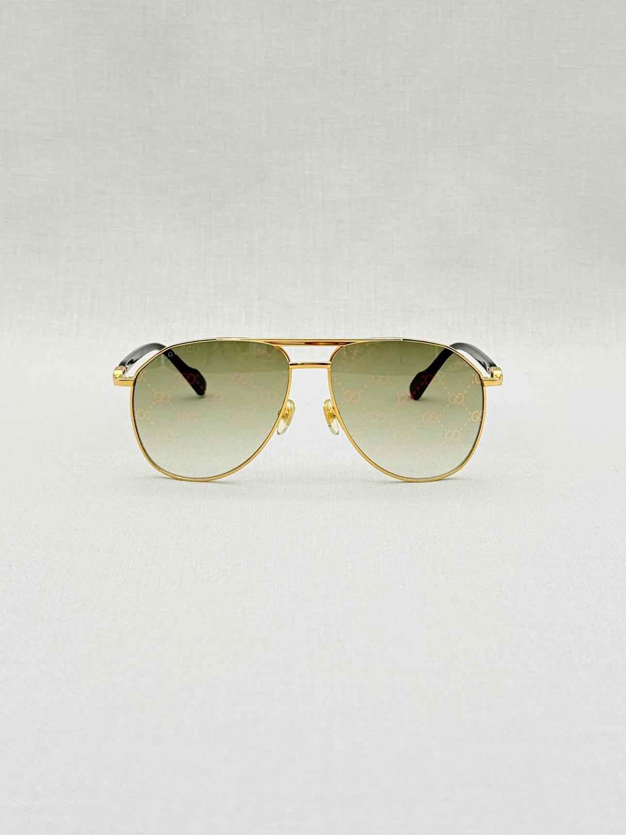 GUCCI Black & Gold Sunglasses