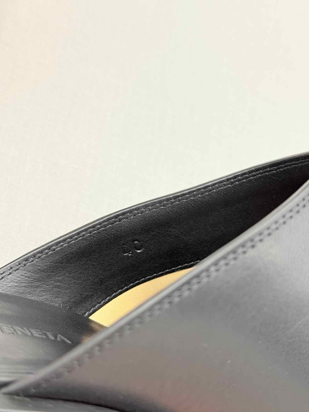 BOTTEGA VENETA Black & Peach Size EU 38.5 Mules