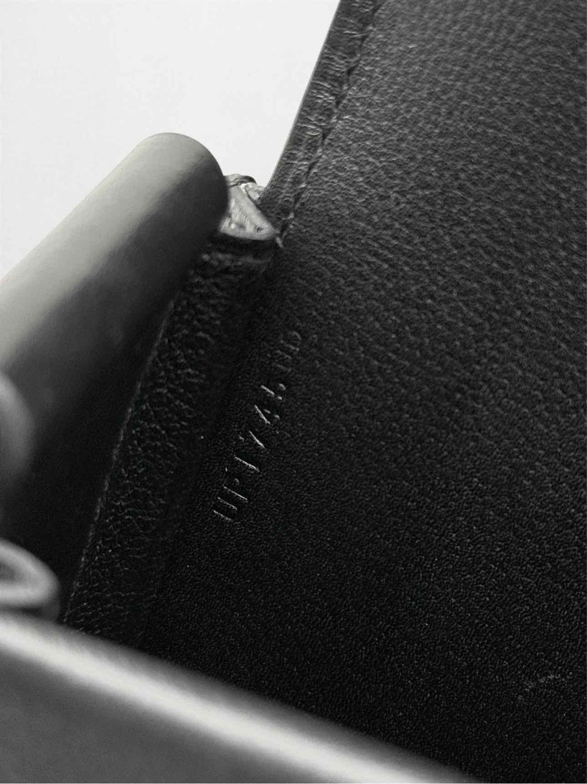 HERMES New Drag 22 Noir Top Handle