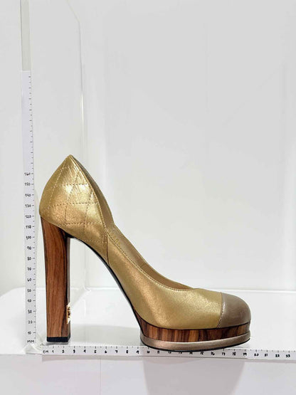 CHANEL Vintage Metallic Gold w/ Bronze Size EU 38 Pumps