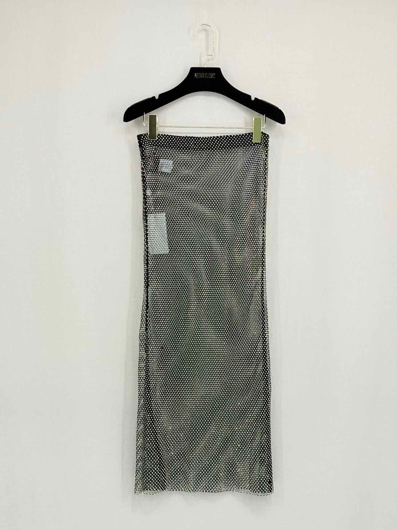 LESLIE Black Size Medium/Large Midi Skirt