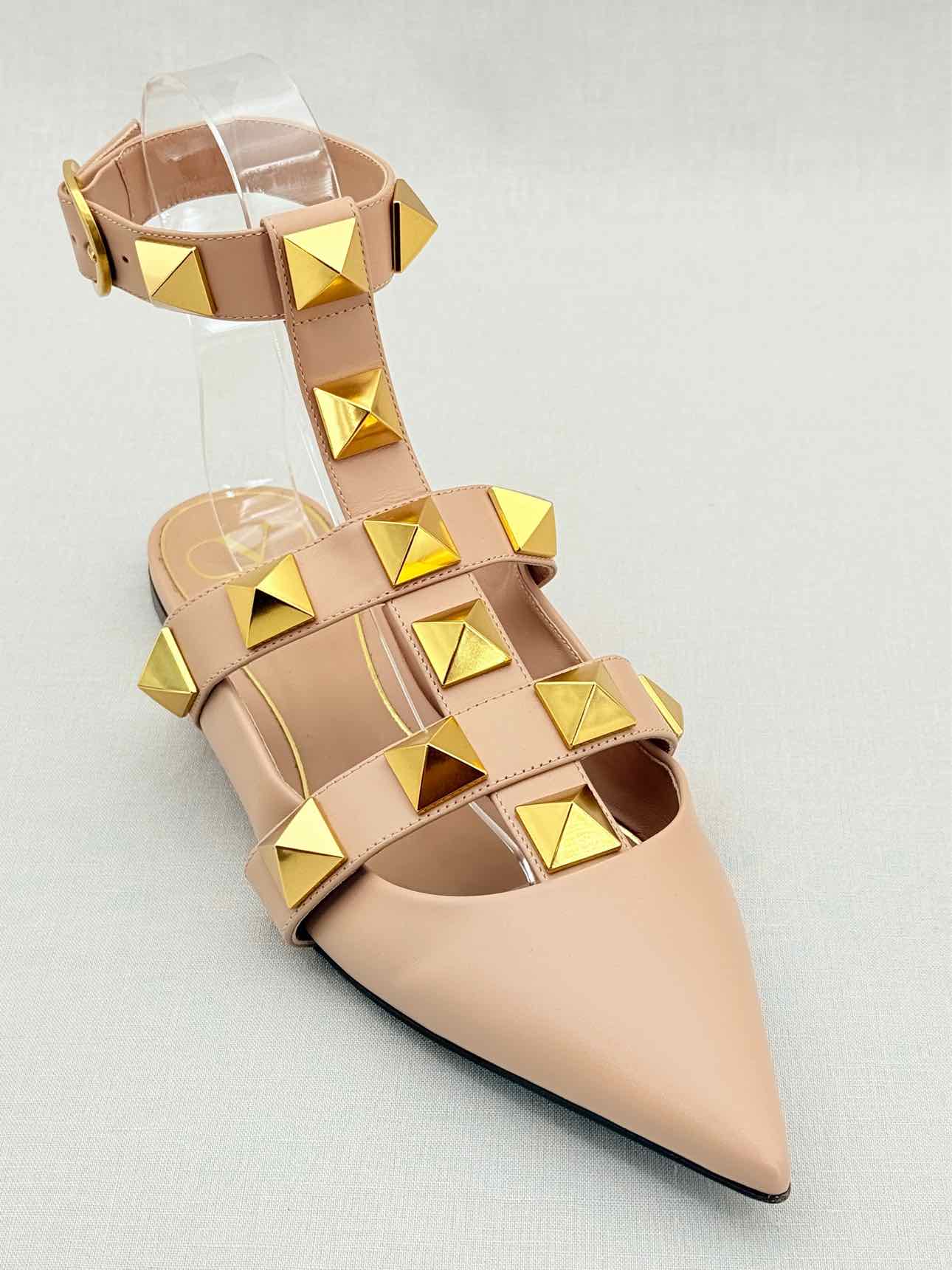 VALENTINO GARAVANI Beige Size EU 39.5 Flats