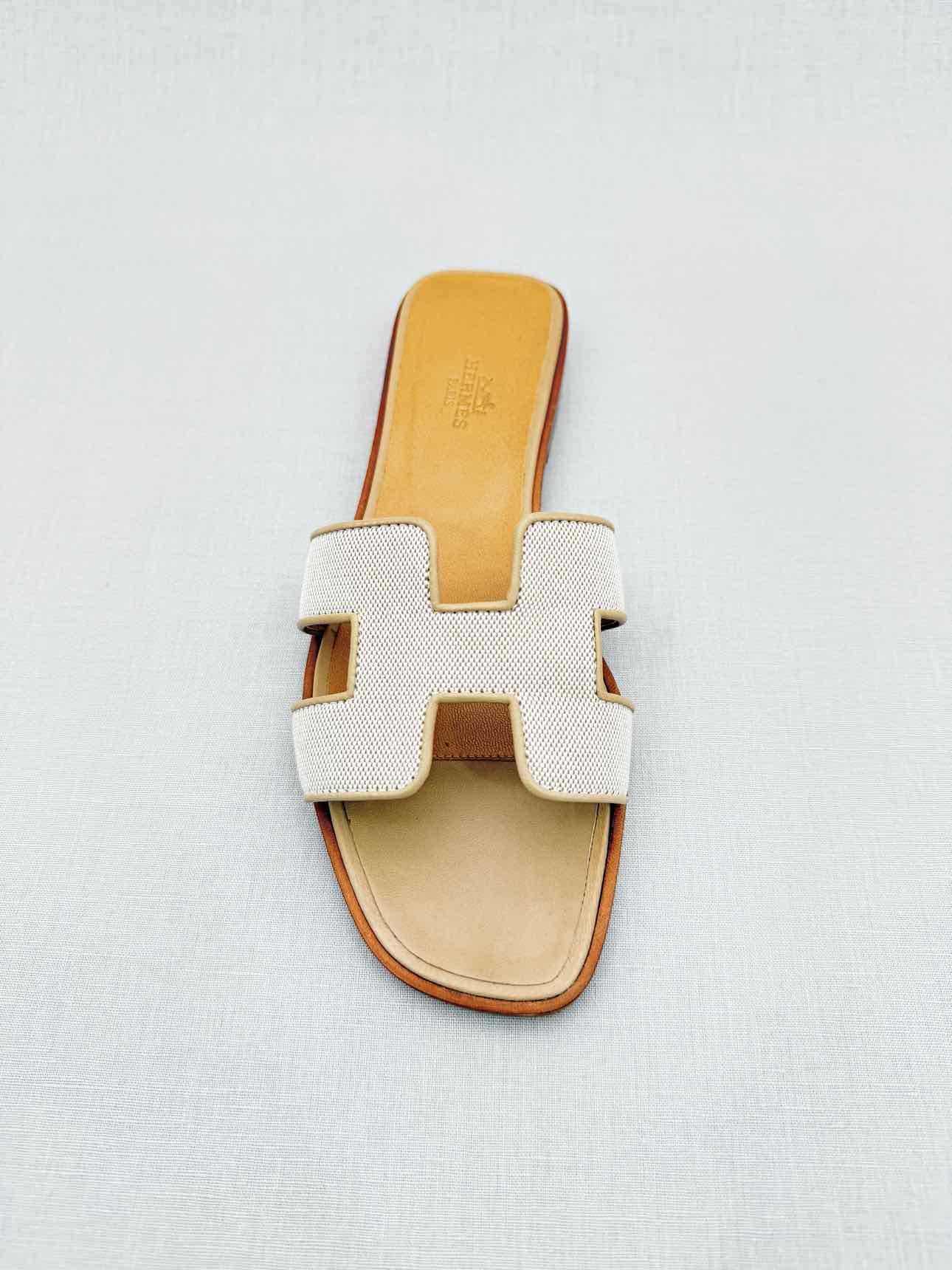 HERMES ORAN Beige Size EU 38 Sandals