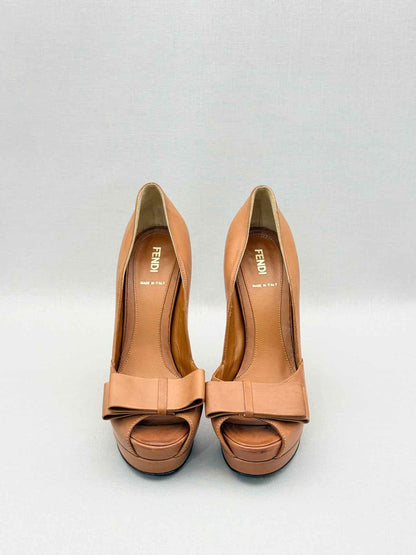 FENDI Peep Toe Tan Size EU 38 Pumps