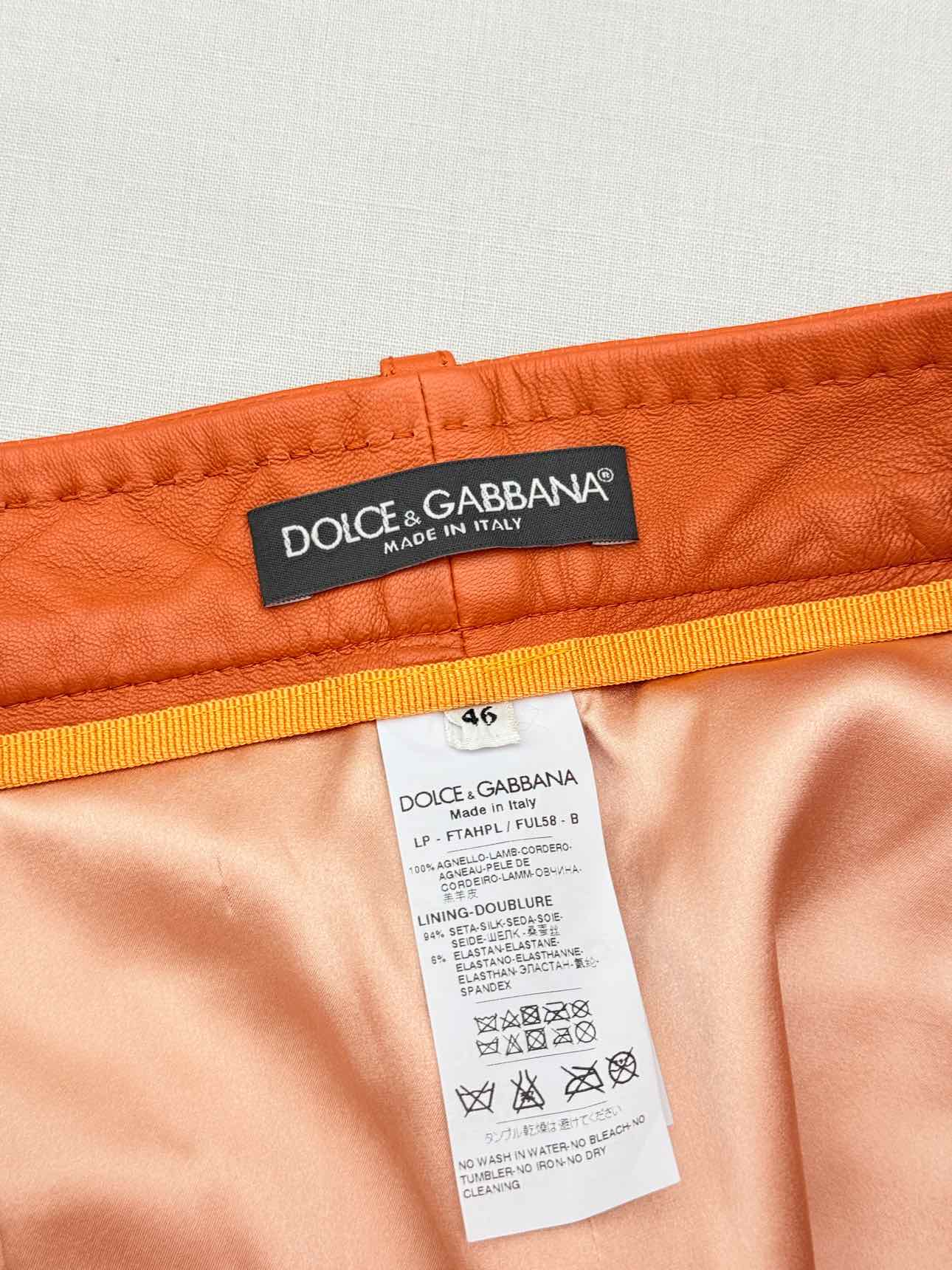 DOLCE & GABBANA Orange Size US 10 Shorts