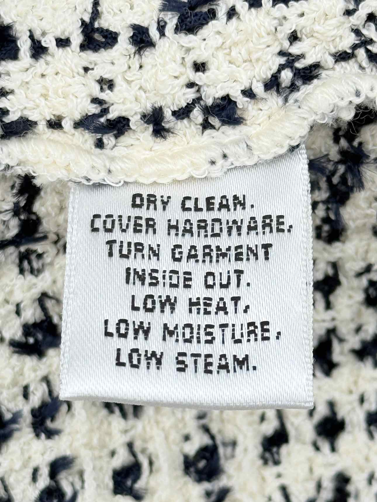 ST. JOHN Tweed Fringe White & Black Size US 14 Jacket