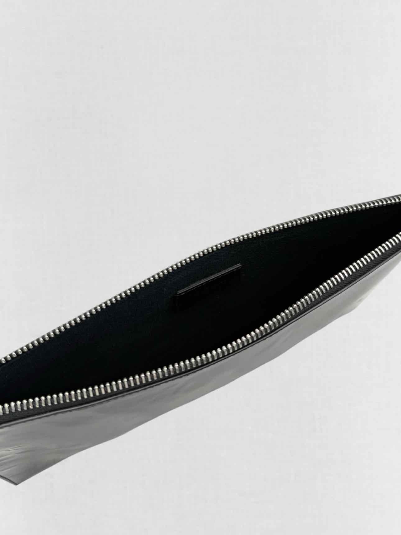 GIVENCHY Printed Logo Black Clutch