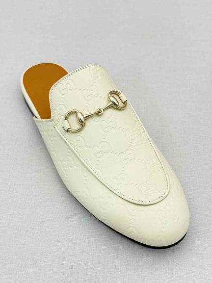 GUCCI Horsebit White GG Embossed Size EU 37.5 Mules
