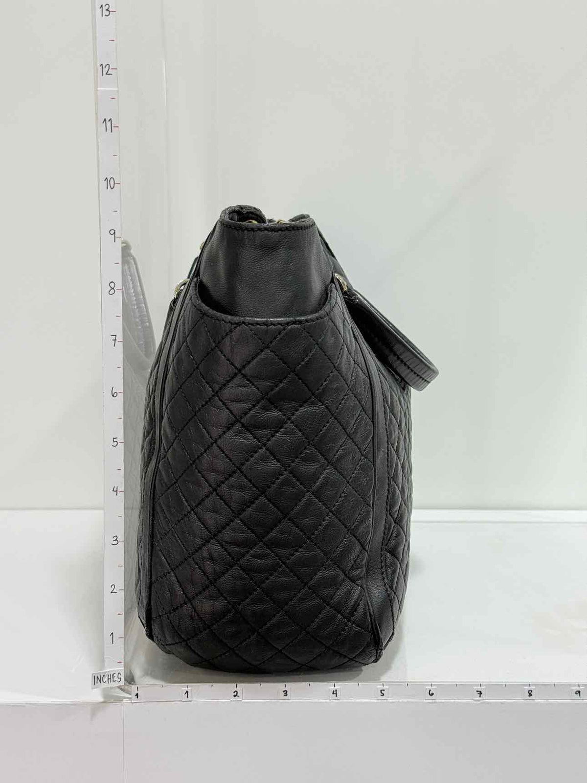 SALVATORE FERRAGAMO Betulla Chain Black Tote Bag