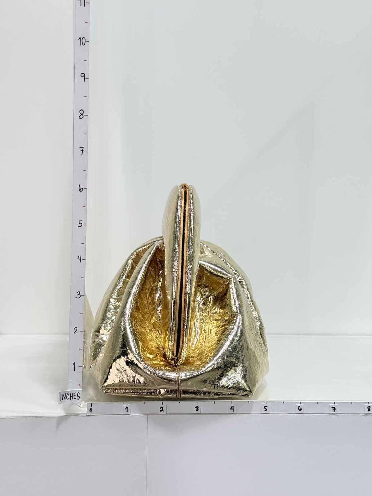 THEMOIRE Gea Pineapple Metallic Gold Clutch