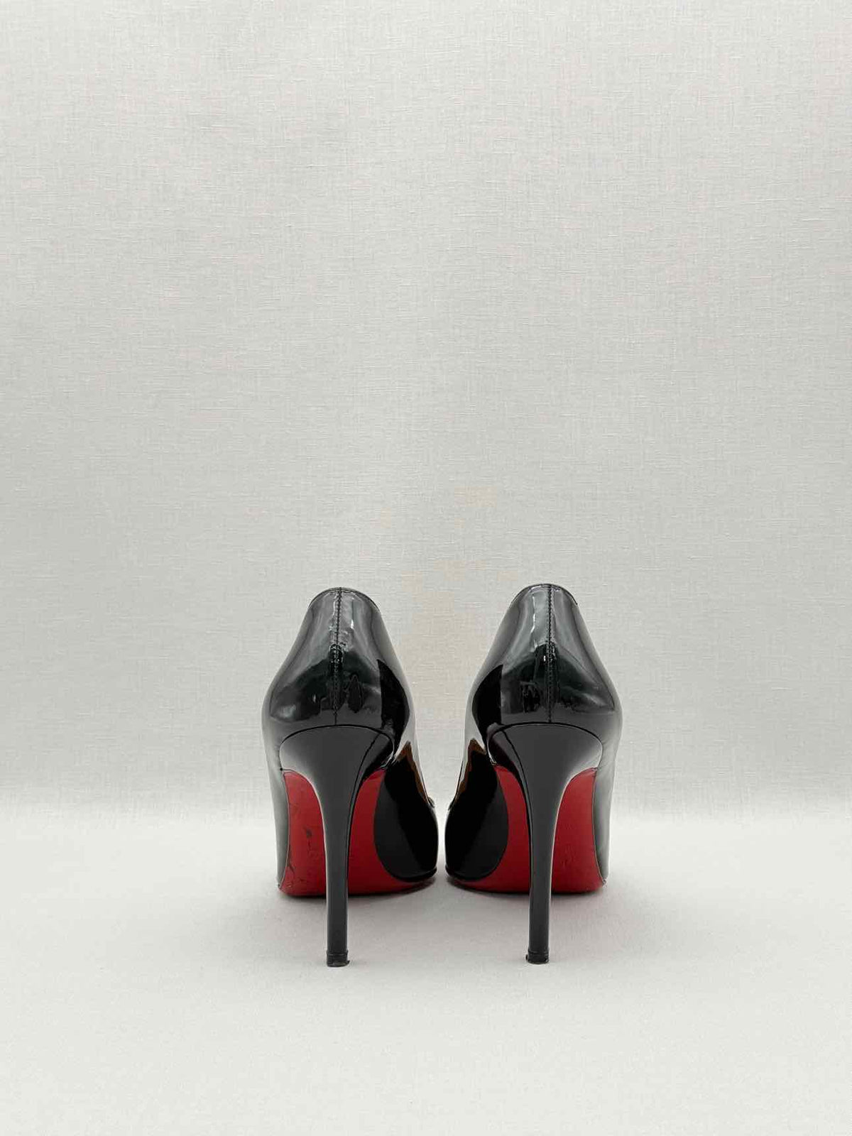 CHRISTIAN LOUBOUTIN Pigalle Black Size EU 38.5 Pumps