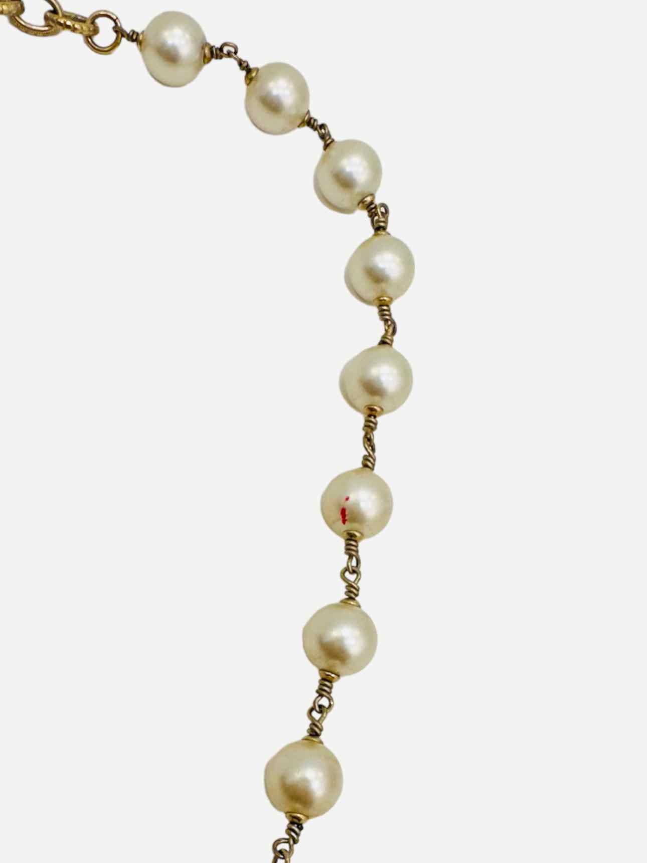 CHANEL Fashion Necklace