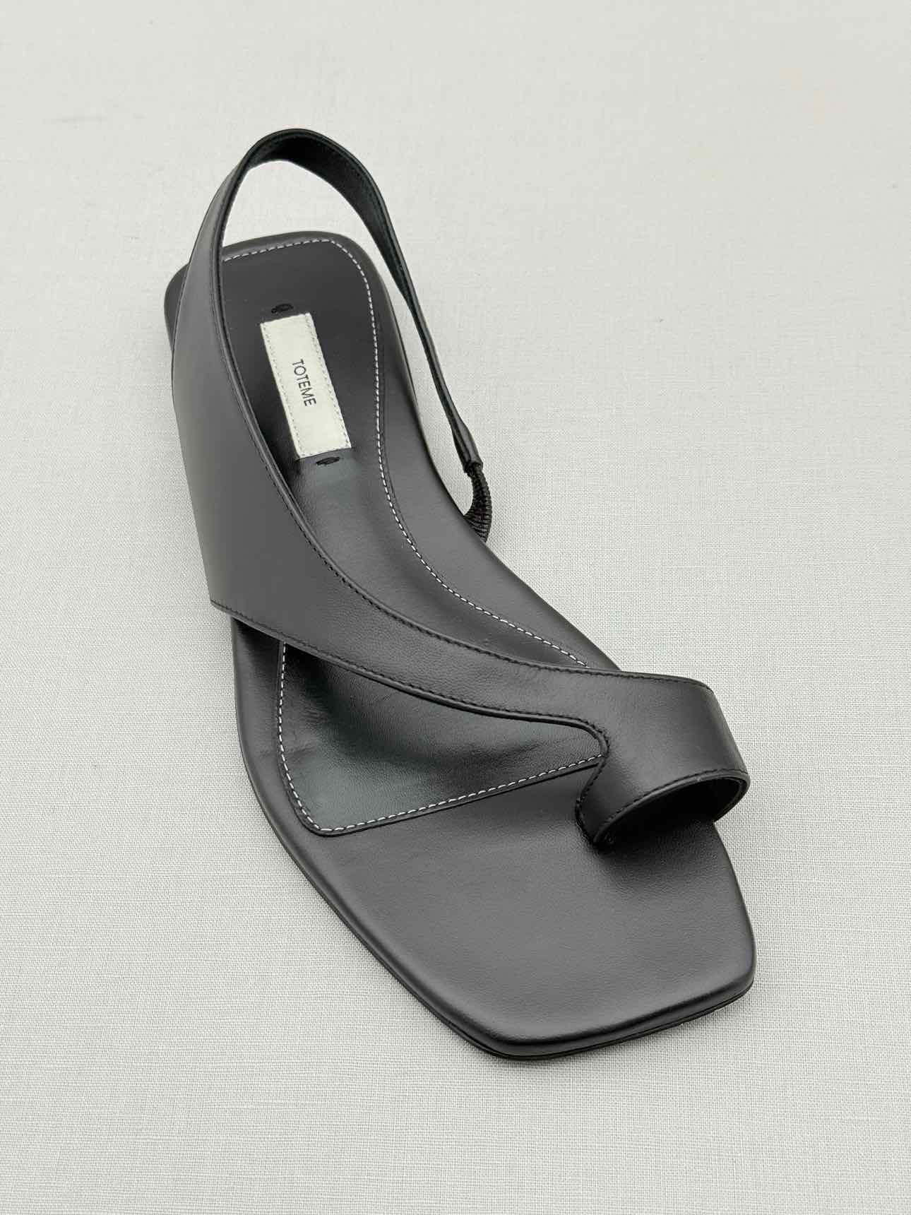 TOTEME Thong Black Size EU 39 Sandals