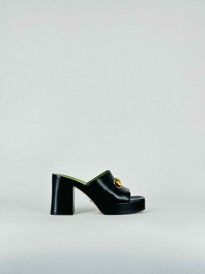 GUCCI Black Size EU 36 Mules