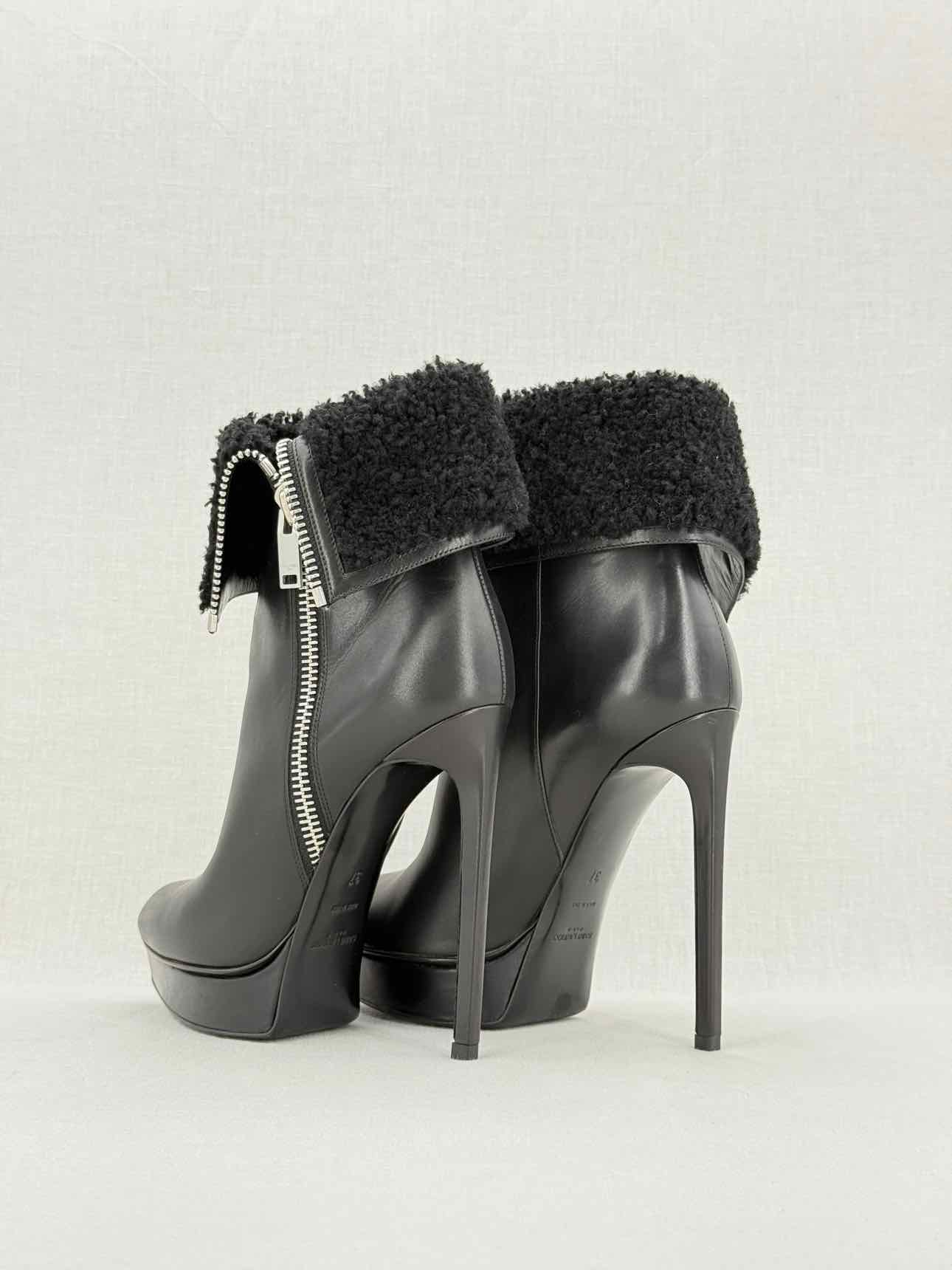 SAINT LAURENT Black Size EU 37 Boots