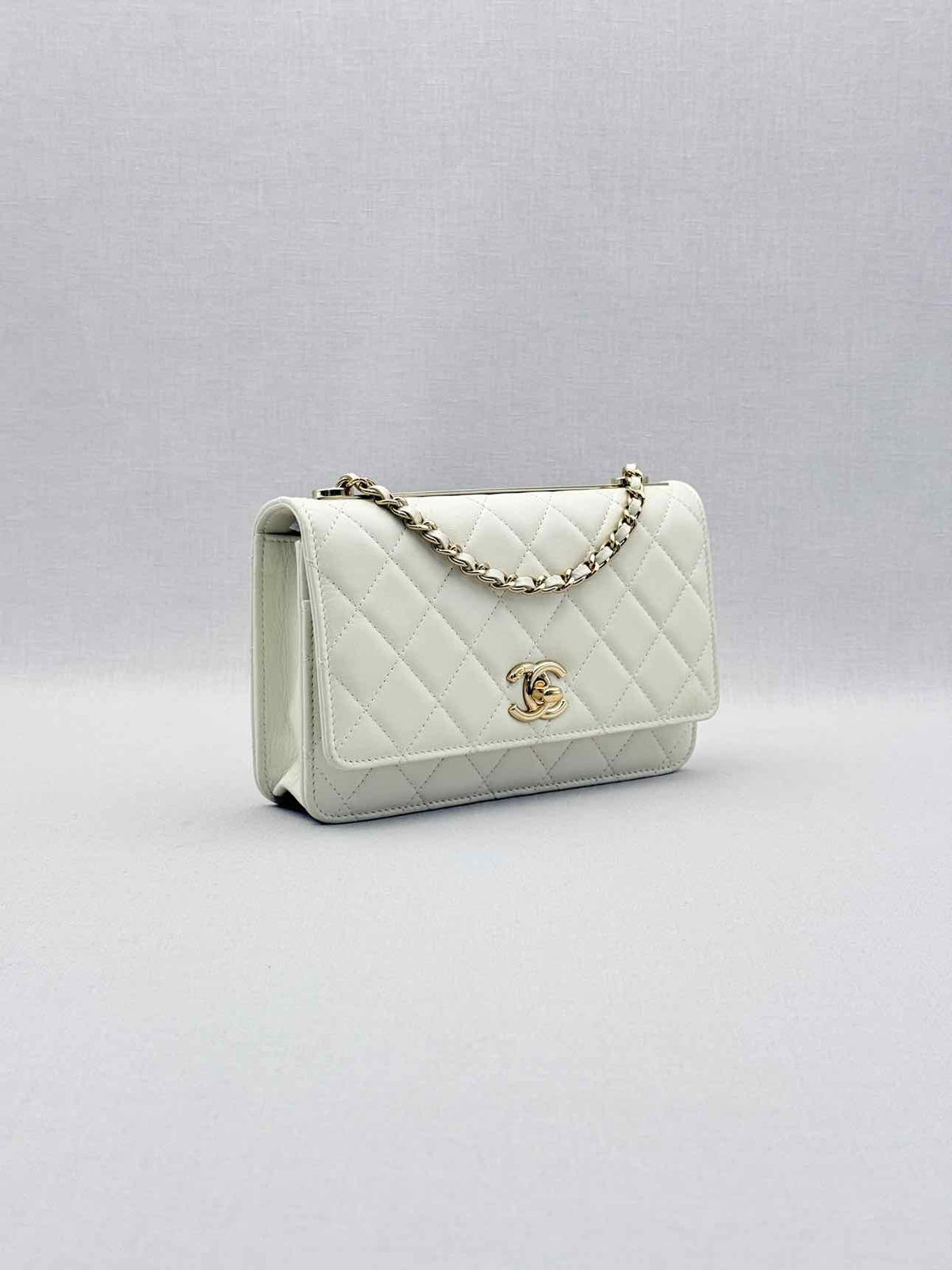 CHANEL Trendy CC WOC White Quilted Shoulder Bag