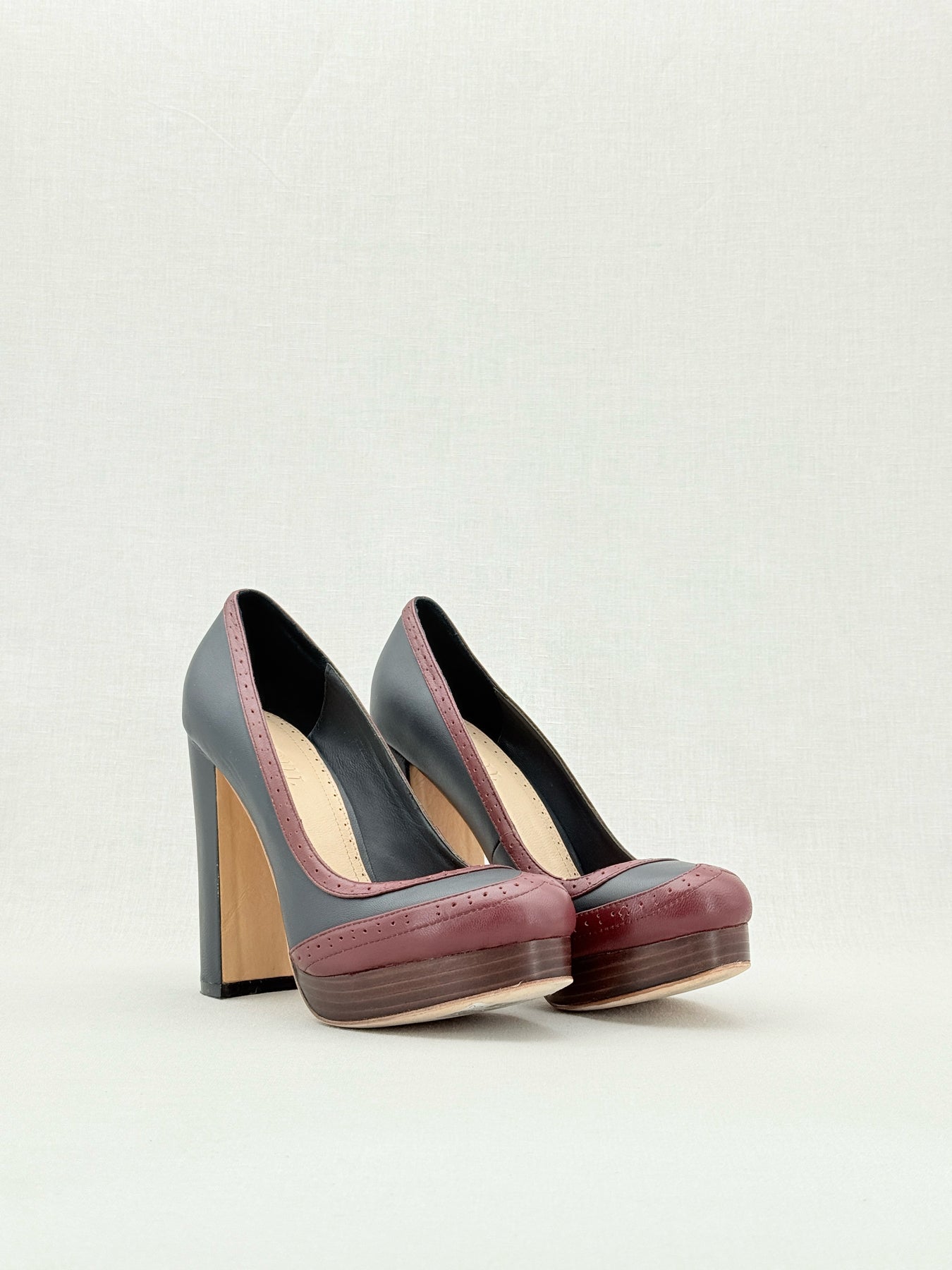 RAOUL Black & Burgundy Size EU 40 Pumps