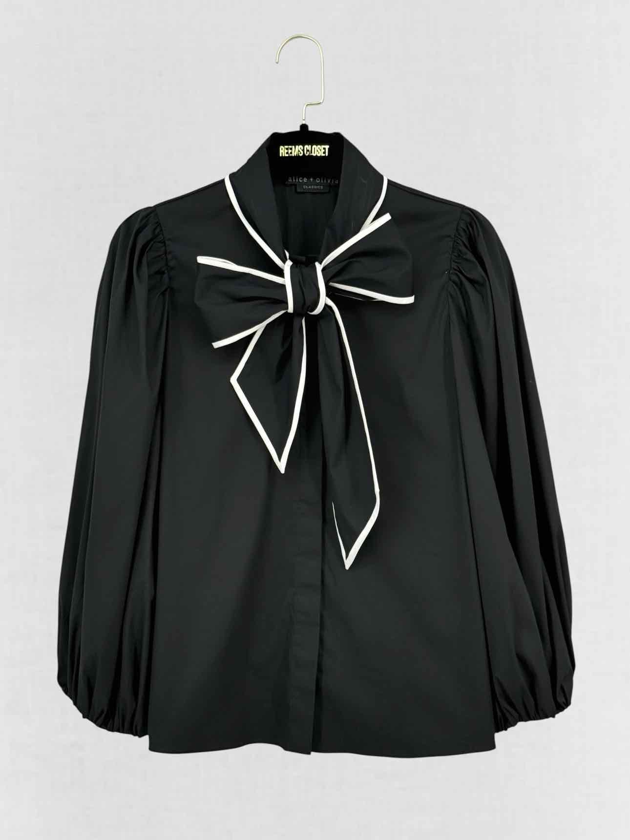 ALICE + OLIVIA Black w/ White Trim Size XSmall Blouse