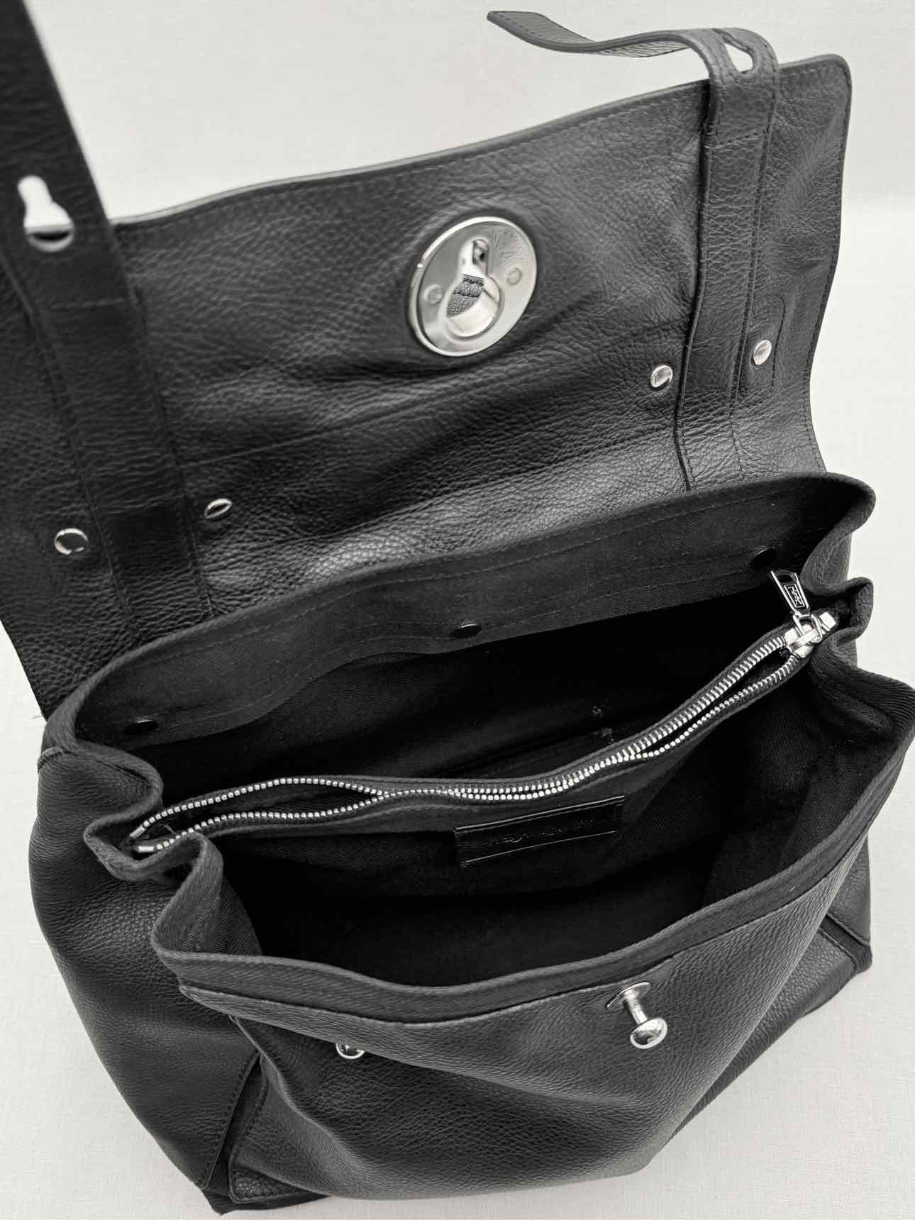 YVES SAINT LAURENT Muse Two Black Top Handle