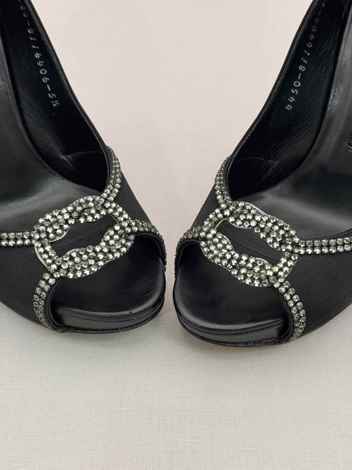 GINA Black Crystal Embellished Size EU 38.5 Pumps