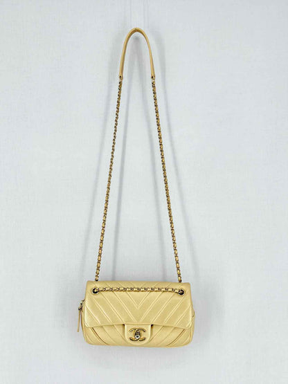 CHANEL Easy Flap Gold Chevron Shoulder Bag