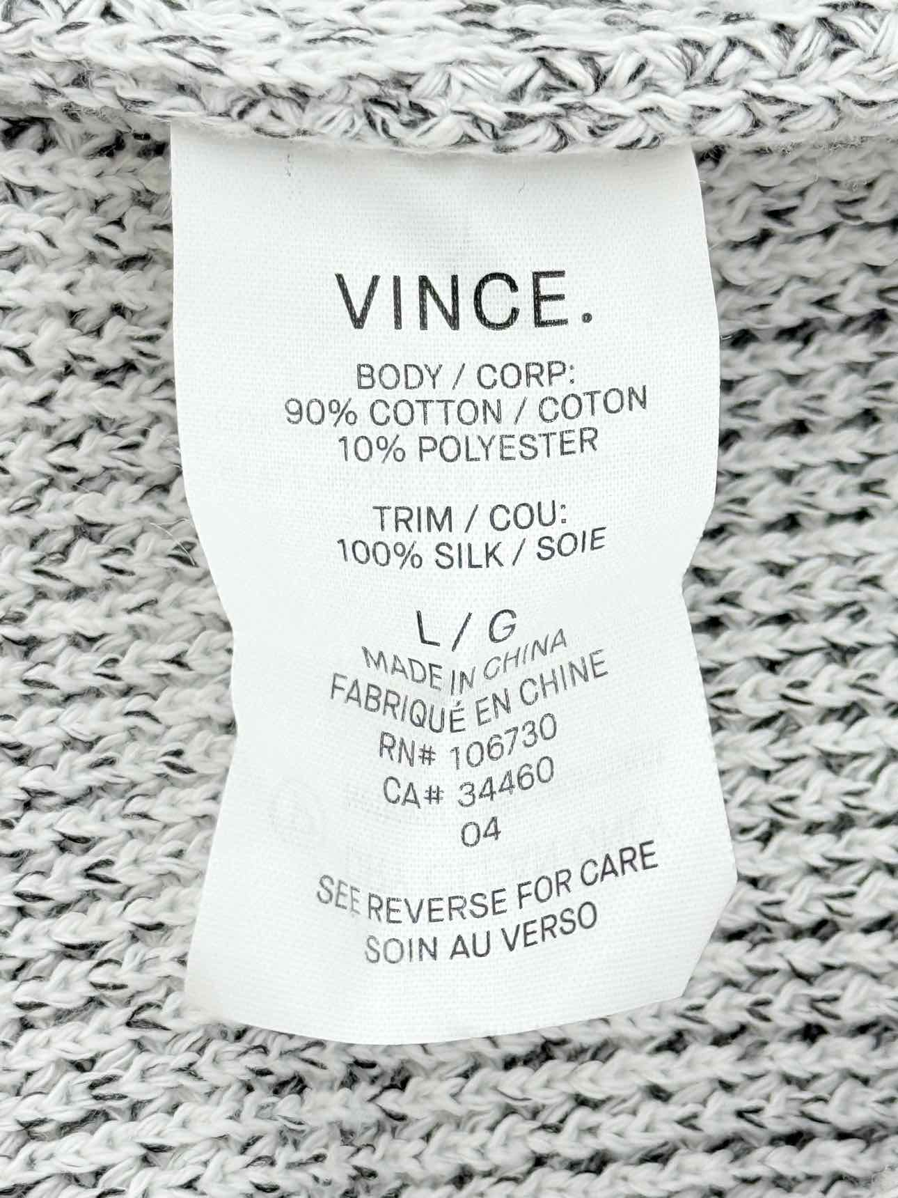 VINCE Black & White Size Large Sweatshirt