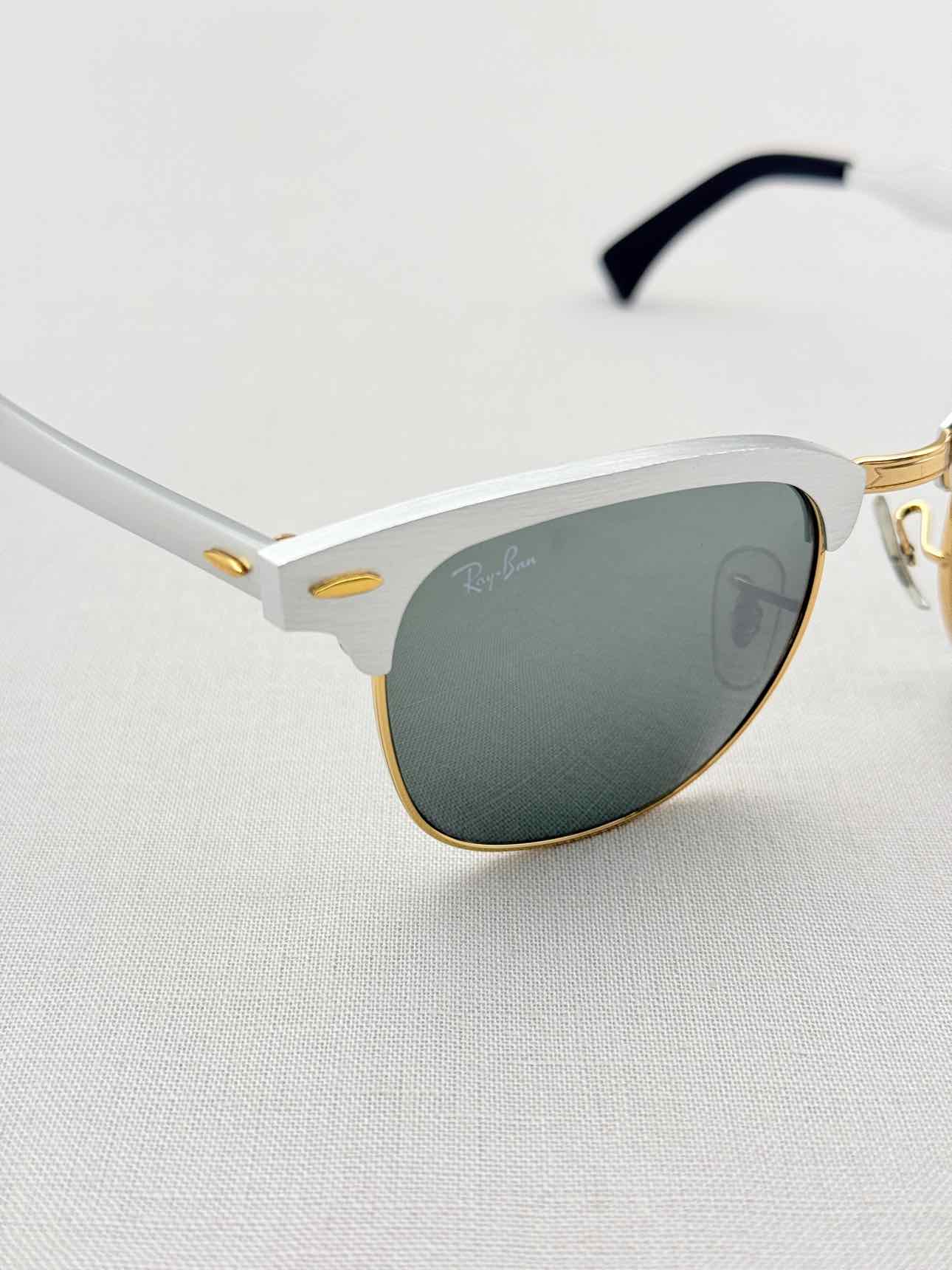 RAY-BAN White Sunglasses