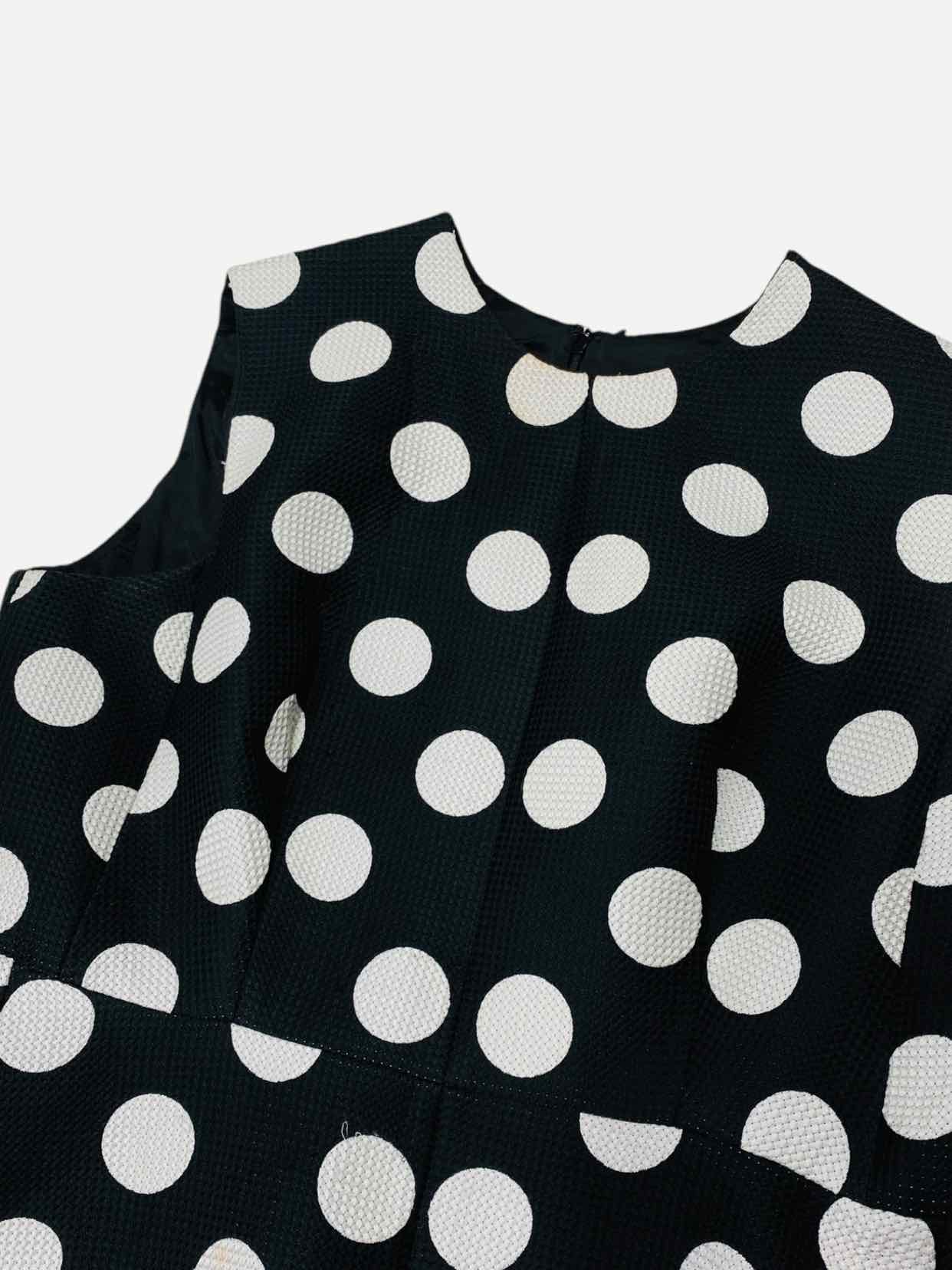 CAROLINA HERRERA Black w/ White Size Medium Long Dress