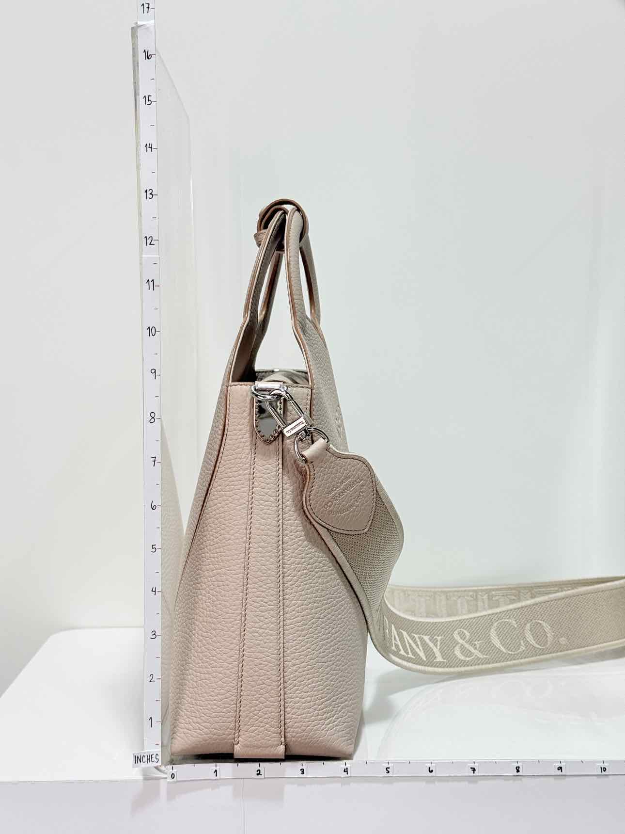 TIFFANY & CO Return To Tiffany M Beige Heart Tote Bag