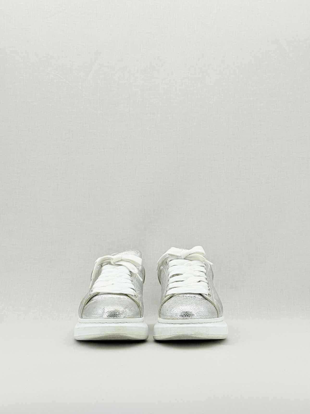 ALEXANDER MCQUEEN Metallic Silver Size EU 40 Sneakers