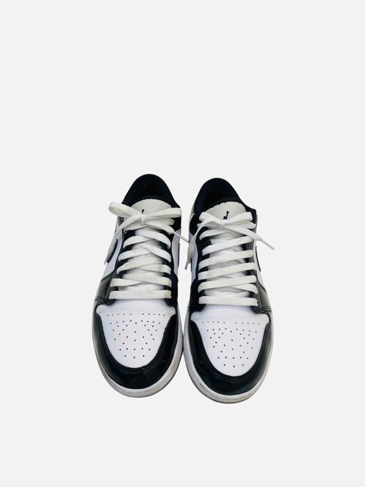 NIKE Concord GS Black & White Sneakers 43