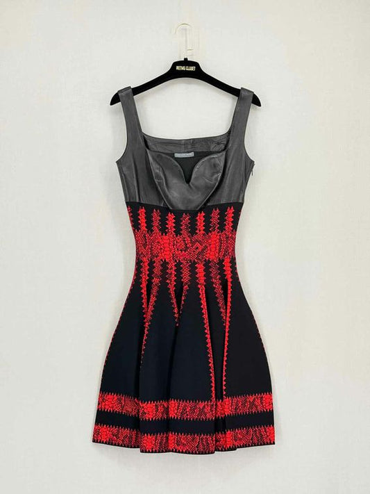 ALEXANDER MCQUEEN Black & Red Size XSmall Short Dress