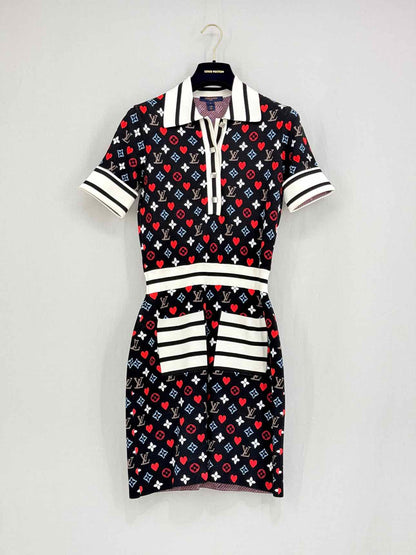 LOUIS VUITTON Size Small Knee Length Dress