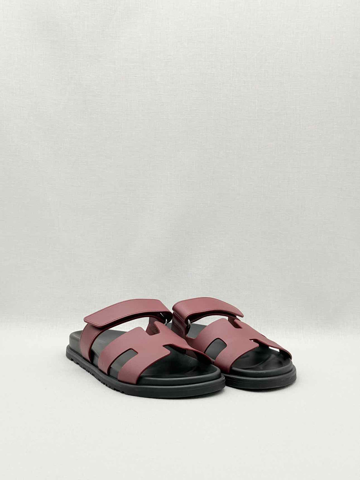HERMES Chypre Rouge H Size EU 38.5 Sandals