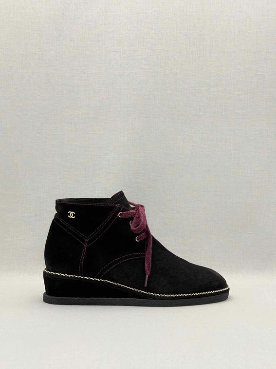 CHANEL Black CC Size EU 37.5 Ankle Boots
