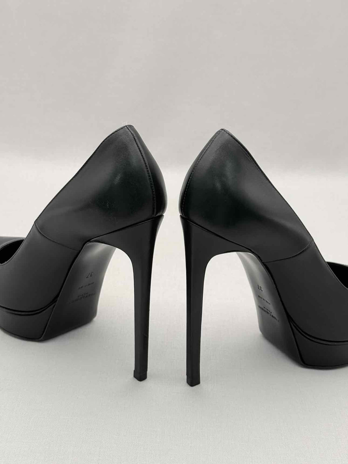 SAINT LAURENT Janis Black Size EU 37 Pumps